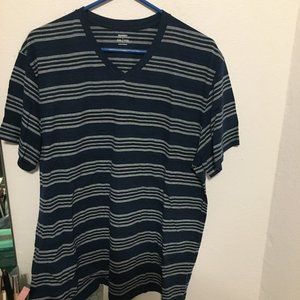 Old Navy XXL striped V-neck  T-shirt